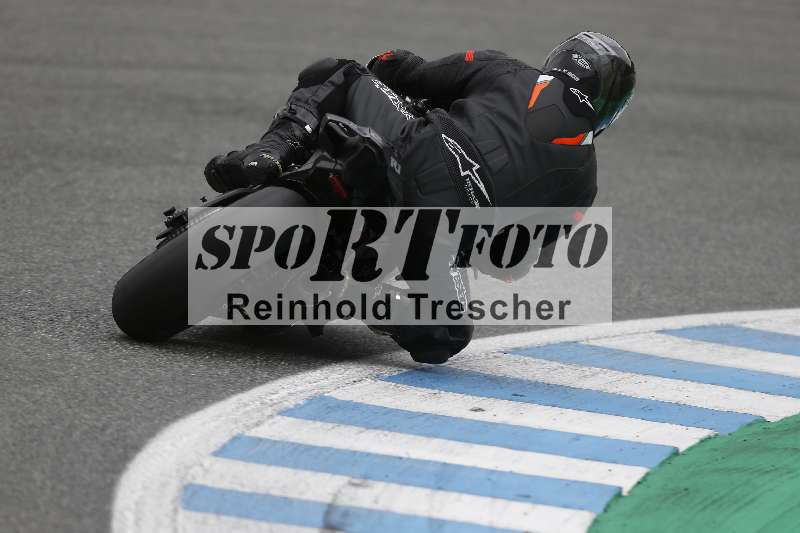 Archiv-2025/02 28.-31.01.2025 Moto Center Thun Jerez/rot-red/170